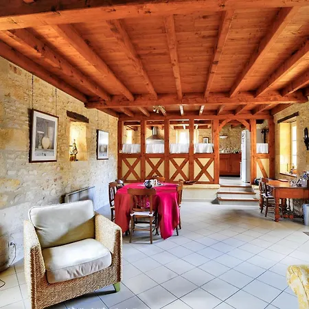 Maison En Pierre Au Pied De La Vezere, Pour 6 * Saint-Leon-sur-Vezere